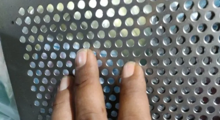 Jual Plat Lubang Termurah