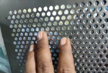 Jual Plat Lubang Termurah